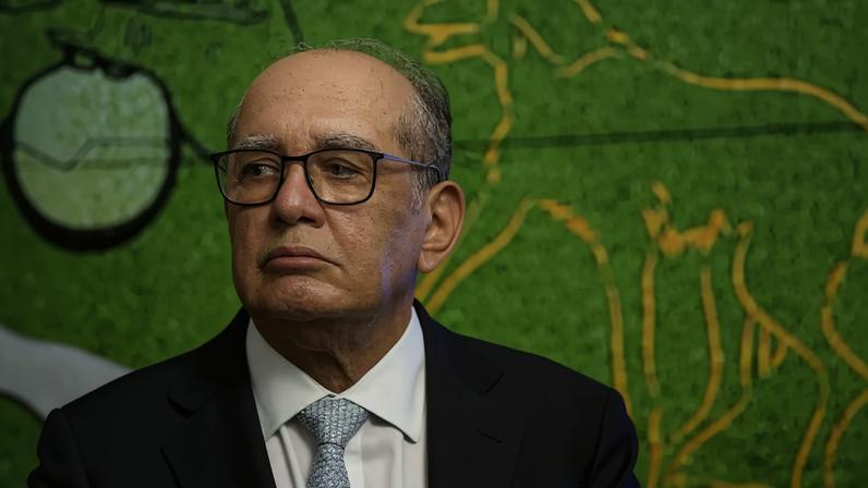 Em decisão monocrática, Gilmar Mendes alterou a Lei de Impeachment, impossibilitando, na prática, a abertura de processos contra ministros do STF. (Foto: Marcelo Camargo/Agência Brasil)