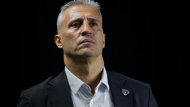 Hernán Crespo durante São Paulo x Flamengo, pelo Brasileirão