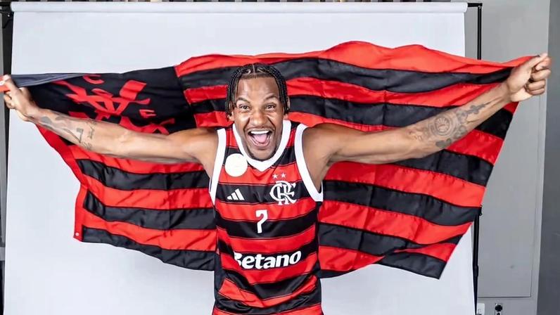 Jhonatan Luz é apenas o 3º jogador a atingir a marca de 600 jogos no NBB (Foto: Paula Reis / Flamengo)