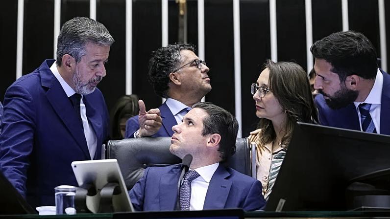 A aliados, Lira não esconde o descontentamento com Motta e diz que a Câmara está uma 'esculhambação'. Foto: Kayo Magalhães / Câmara dos Deputados