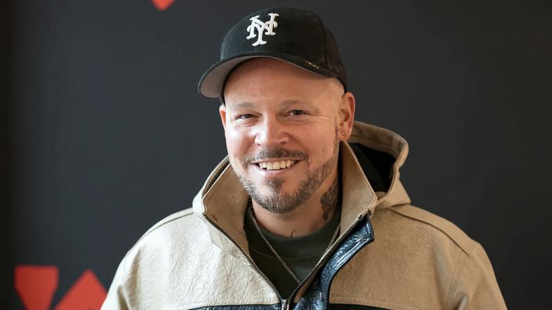 J Balvin; Residente