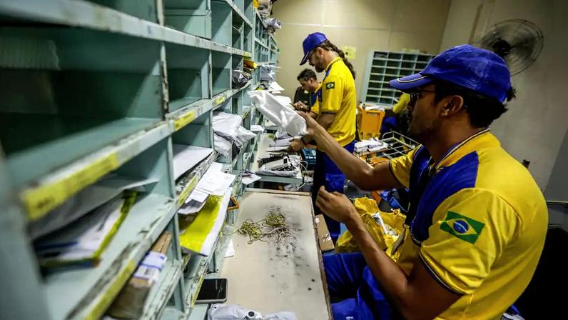 Ministra do TST determina que 80% do efetivo dos Correios deve atuar durante greve - Foto: Joédson Alves/ Agência Brasil
