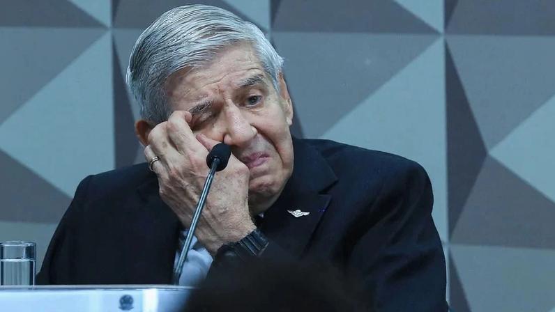 O general Augusto Heleno na CPMI do 8 de Janeiro. Foto: Lula Marques/Agência Brasil
