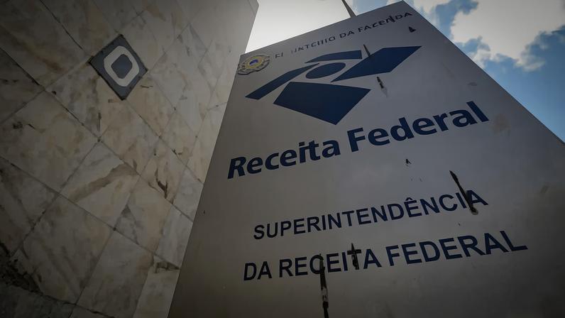 Receita Federal afirma que não há tributação sobre transações financeiras no Brasil - Foto: Marcelo Camargo/Agência Brasil