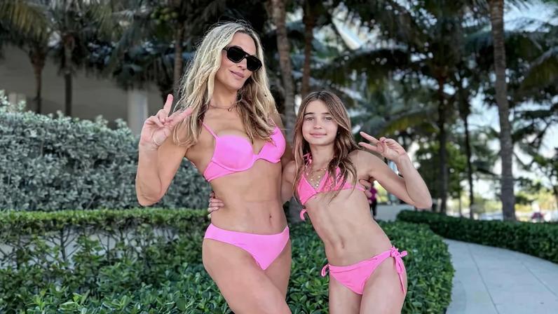 Molly Sims posted a rare photo of herself with her 10-year-old daughter Scarlett, twinning in pink bikinis.