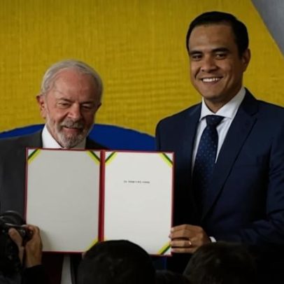 Lula dá posse a Gustavo Feliciano como ministro do Turismo