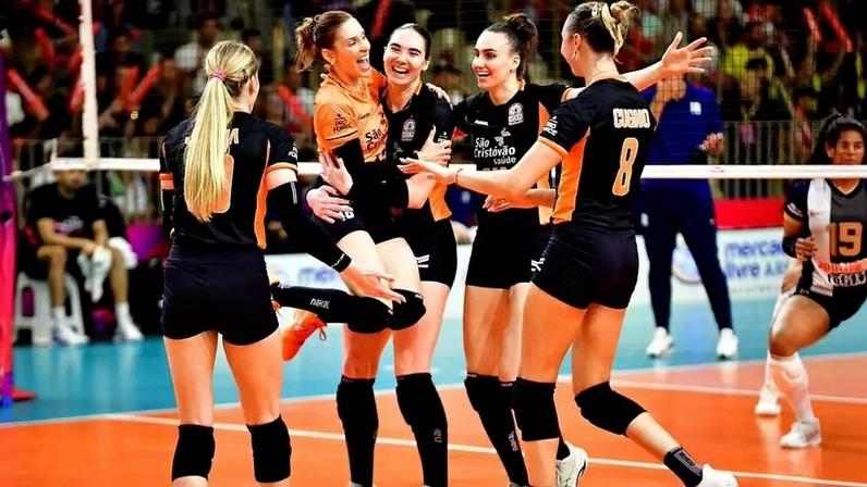Osasco estreou com vitória no Mundial de Clubes (Foto: Deco Pires/ Fotojump)