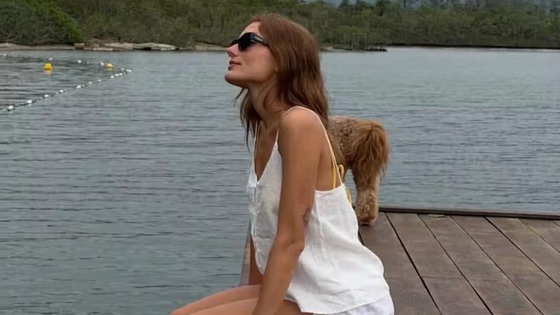 Após topless viralizar, Sasha Meneghel mostra novo ângulo de foto e ferve web: 'Mulherão'; clique e confira! — Foto: Reprodução/Instagram