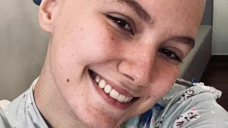 Viih Tube perde a paciência após internauta dizer que avós passam necessidade: 'Preferem agir como se não tivessem ajuda nenhuma' — Foto: Reprodução/Instagram