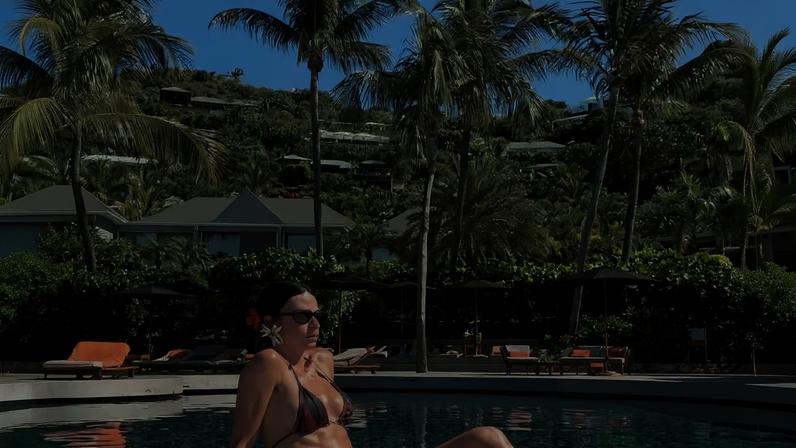 Thaila Ayala abriu álbum de viagem — Foto: Reprodução/Instagram