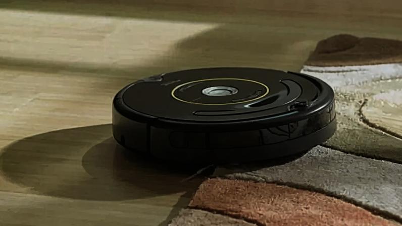 Fundada em 1990 por pesquisadores do MIT, a iRobot foi pioneira na criação de robôs domésticos com navegação autônoma (Divulgação)