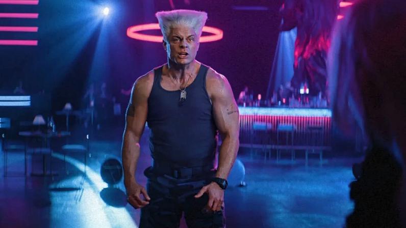 Guile's spectacular flattop.