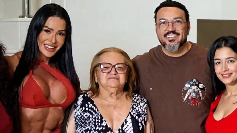 Gracyanne Barbosa e Belo passam o Natal juntos após separação — Foto: Reprodução/Instagram