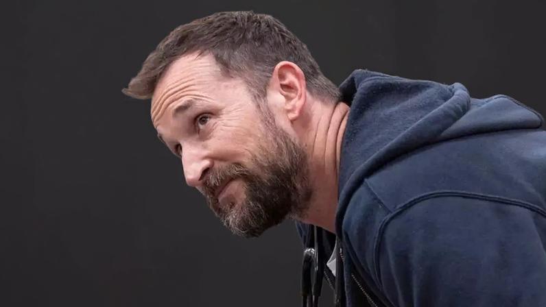 The Pitt | Saiba por que Noah Wyle deixou o elenco de série médica clássica