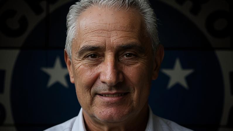 Tite foi anunciado como novo técnico do Cruzeiro