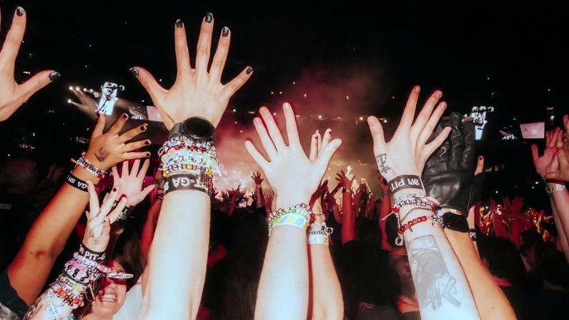 concert etiquette