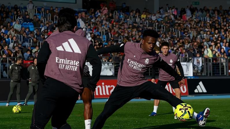 Vini Jr. no treino aberto do Real Madrid — Foto: Divulgação / Real Madrid