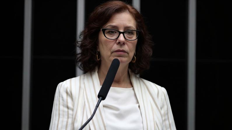 STF confirma cassação de Carla Zambelli, condenada a 15 anos, anulando voto da Câmara e reforçando inconstitucionalidade da tentativa - Foto: Reprodução