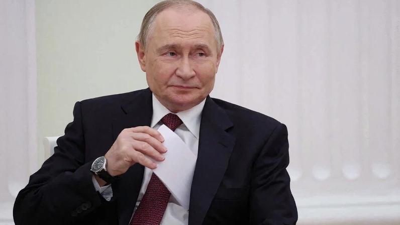 Putin concorda em não atacar Kiev por uma semana, afirma Trump