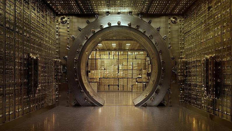 Tether Quietly Built $8B Gold Reserves in Swiss Vault to Reduce Custody Costs: Report