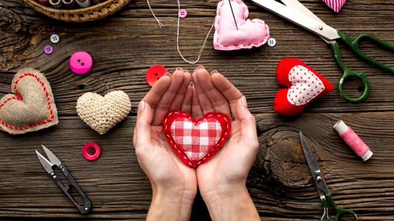 Discussão sobre como preparar o coração para receber mensagens difíceis e orações.