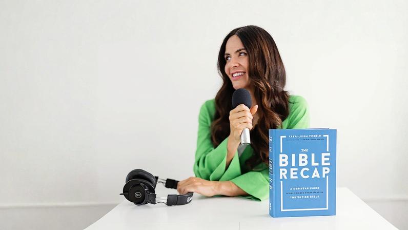Podcast The Bible Recap alcança o top 10 de Religião na Apple Podcasts.