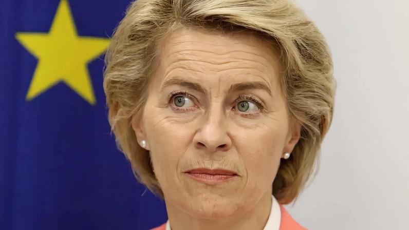 Ursula von der Leyen, União Européia. REUTERS/Yiannis Kourtoglou/File Photo