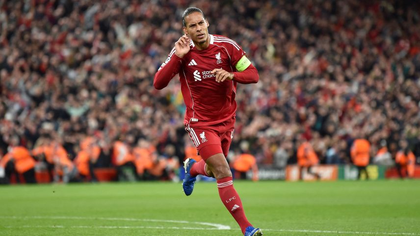 Van Dijk - Champions League — Foto: REUTERS/Phil Noble