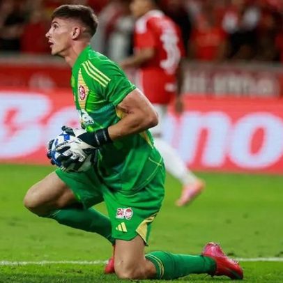 Goleiro do Internacional terá contrato renovado automaticamente