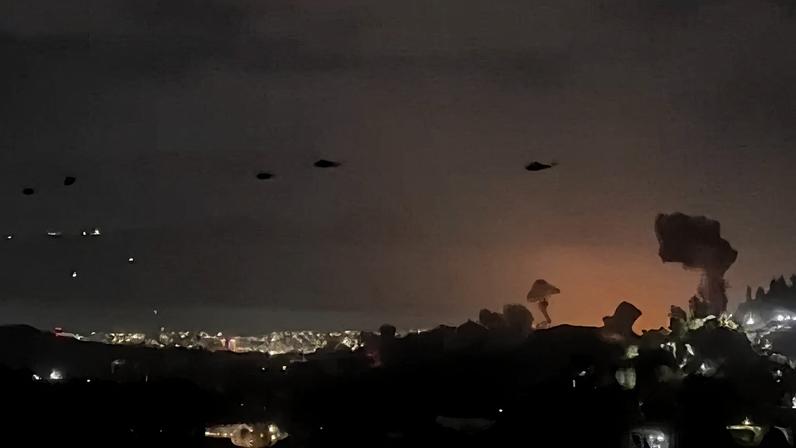 Explosões em Caracas 3/1/2026 Vídeo obtido pela Reuters