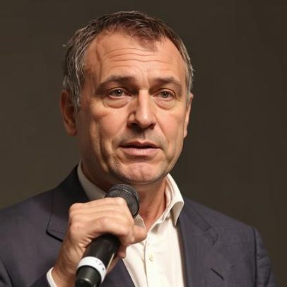 Reform UK contrata aliado de Boris Johnson para redigir políticas partidárias