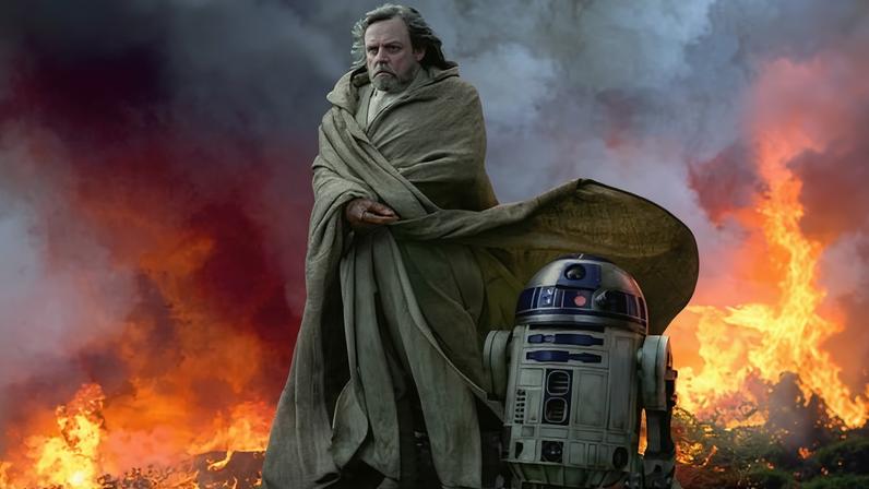 Far, far away from the top of its game … Mark Hamill as Luke Skywalker with R2D2 on the set of the last Star Wars film, The Rise of Skywalker (2019).