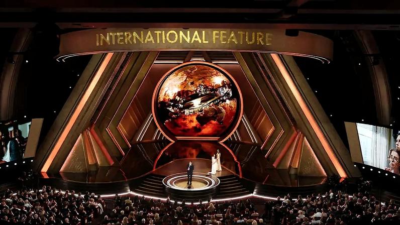 Fotografia do Walter Salles na 97ª edição do Oscar, no Dolby Theatre, em 2 de março de 2025.