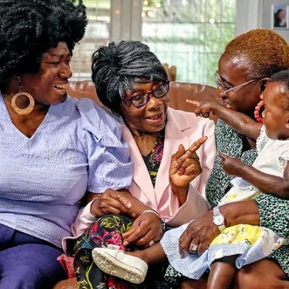 Mais de metade da nossa expectativa de vida pode ser herdada dos pais, aponta estudo