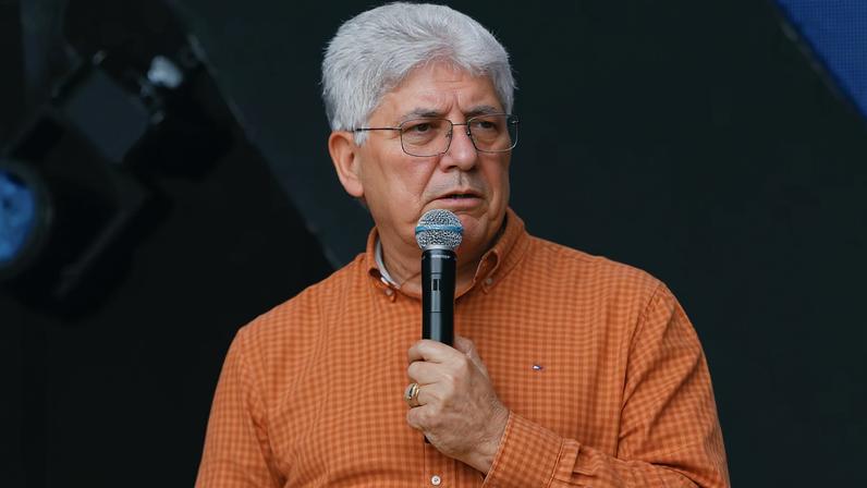 Durante o The Send Brasil 2026, Pr. Hernandes Dias Lopes destaca a urgência da missão cristã.