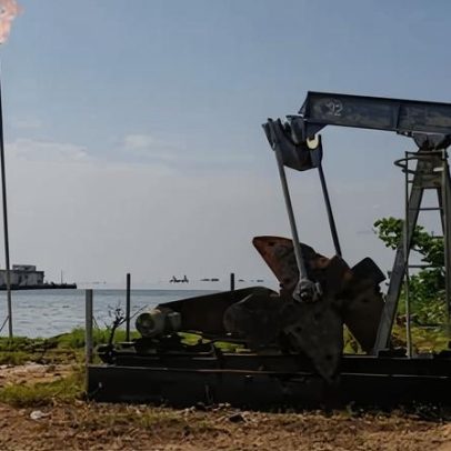 Venezuela aprova lei para abrir petróleo ao investimento estrangeiro