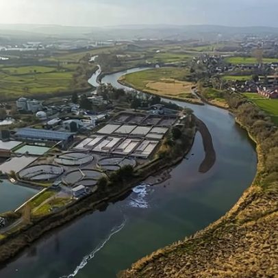 Famílias na Inglaterra e no País de Gales enfrentam novas altas nas contas de água
