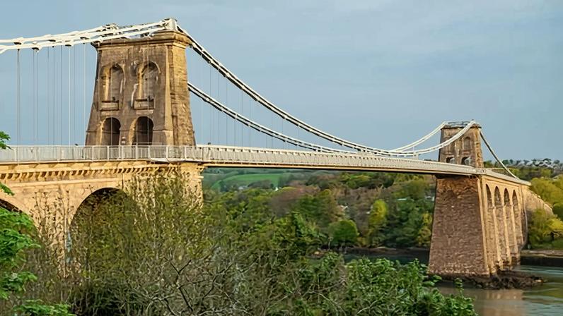 Anglesey celebra 200 anos da ponte amada