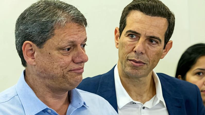 PGR critica pagamentos extras a PMs em escolas cívico-militares de Tarcísio