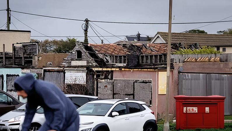 Áreas mais carentes da Inglaterra devem piorar até a eleição, aponta relatório