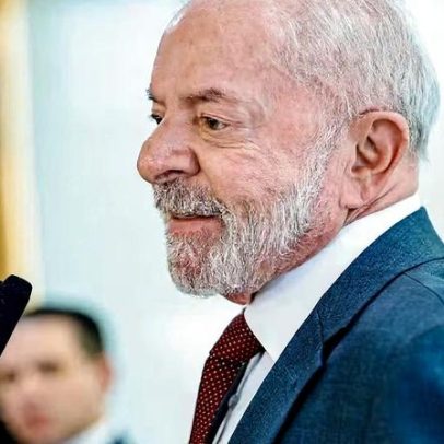 Lula faz exame pós-cirurgia e tem evolução satisfatória, diz Planalto