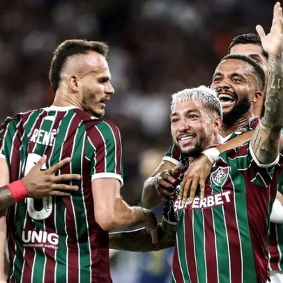 Com Ancelotti presente, Fluminense vence Grêmio na estreia do Brasileirão