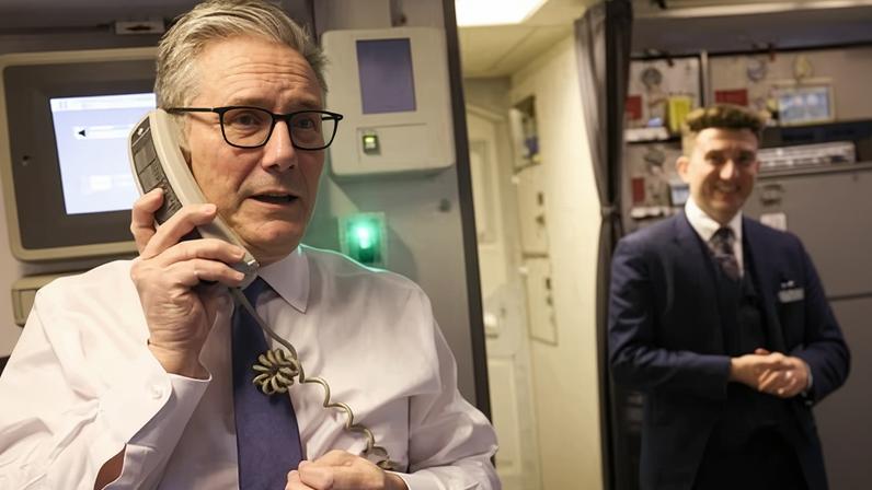 Celulares descartáveis e bolsas de chumbo táticas britânicas na China