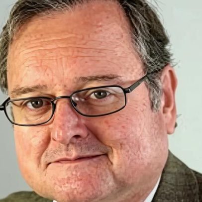 Presidente do conselho de Reform UK renuncia após aluguéis ilegais de imóveis