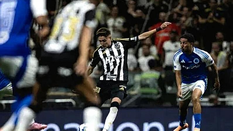 Atlético-MG parabeniza Cruzeiro