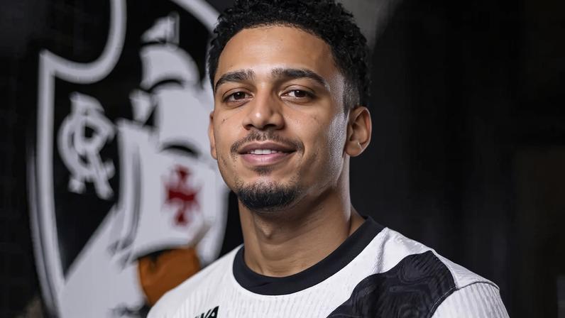 Brenner é apresentado como reforço do Vasco (Foto: Divulgação / Vasco)
