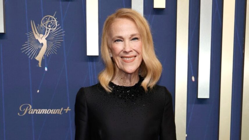Catherine O’Hara na 77ª edição do Primetime Emmy Awards, em setembro de 2025