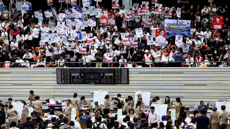 Supporters gather on the day candidates draw a number in their district for Thailand’s upcoming February 8 general election in Bangkok, Thailand, December 27, 2025. REUTERS/