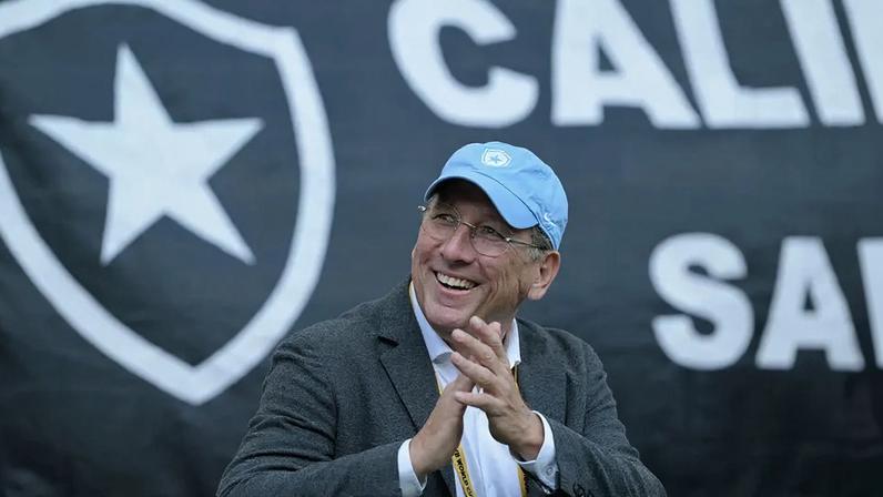 John Textor é o dono da SAF do Botafogo (Foto: Juan Mabromata/AFP)