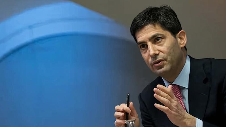 El economista, Kevin Warsh, nominado por Trump para presidir la Fed.